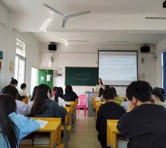 eb17ebbdb8534c0e9fa081eef39f951a.jpg