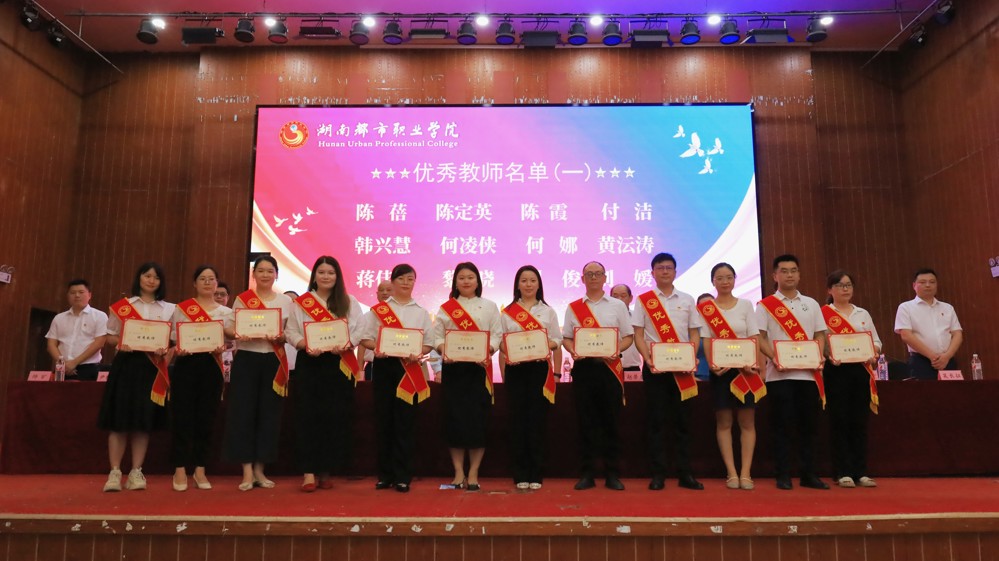 ff9380c6562b494387d1b0999894fb27.jpg